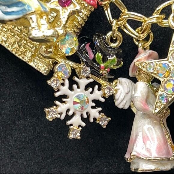 Kirks Folly A Christmas Carol Charm Bracelet Charles Dickens Classic - Picture 10 of 16